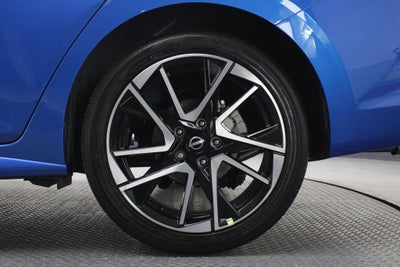 2024 Nissan Sentra 2.0 SR At