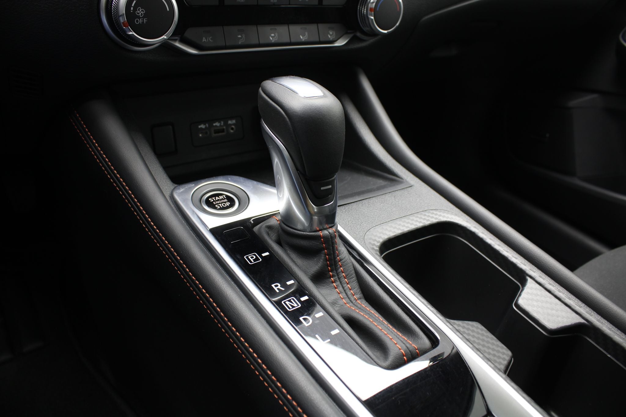 2024 Nissan Sentra 2.0 SR At