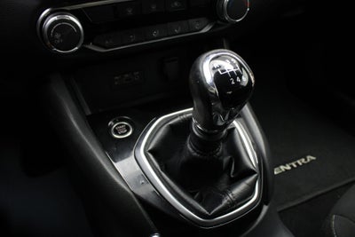 2023 Nissan Sentra 2.0 Advance Mt