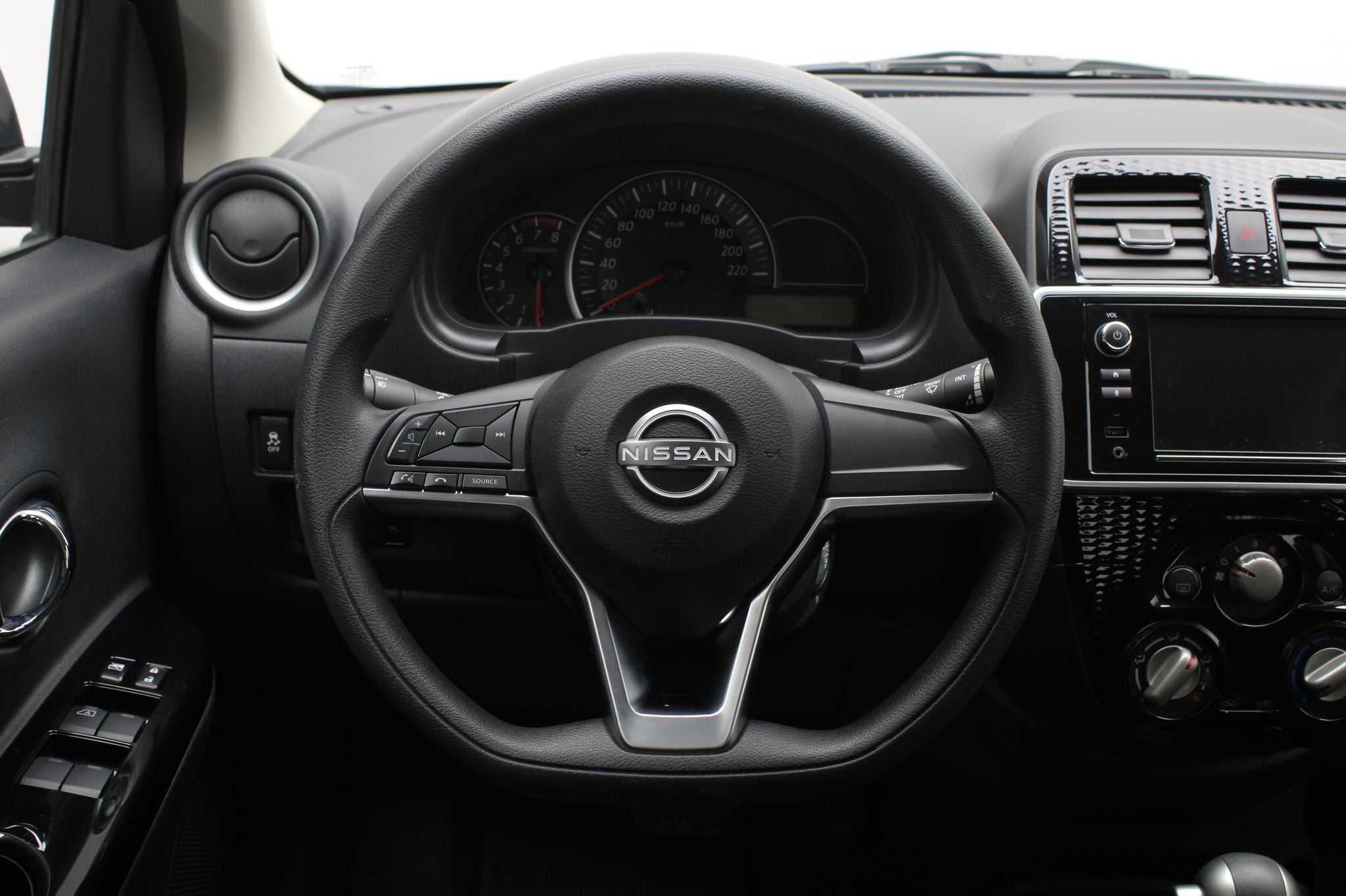 2023 Nissan March 1.6 Advance At