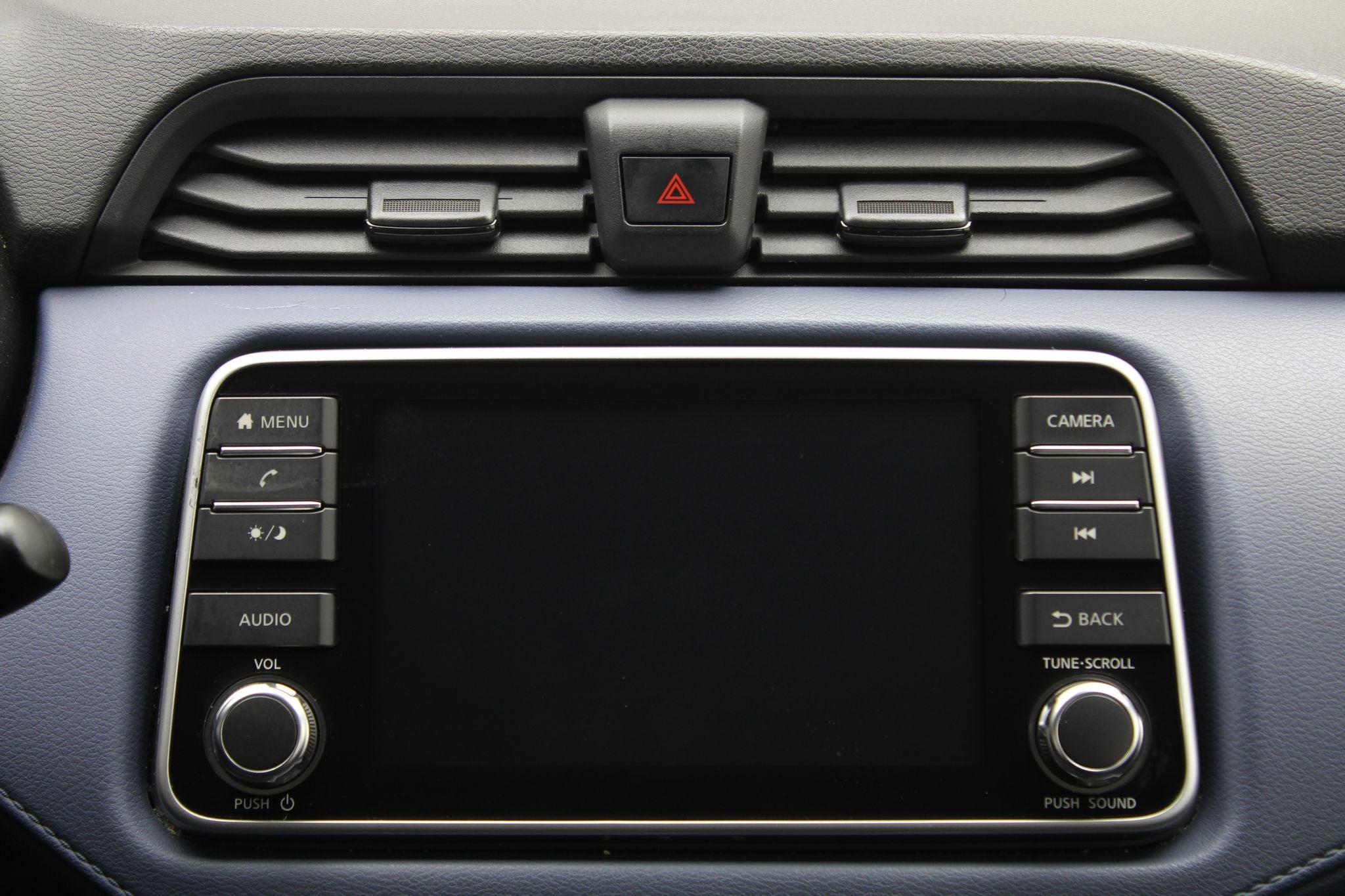 2024 Nissan Versa 1.6 Advance At