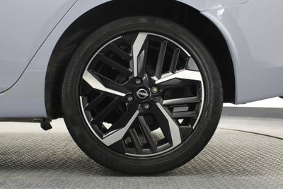 2025 Nissan Versa 1.6 SR At