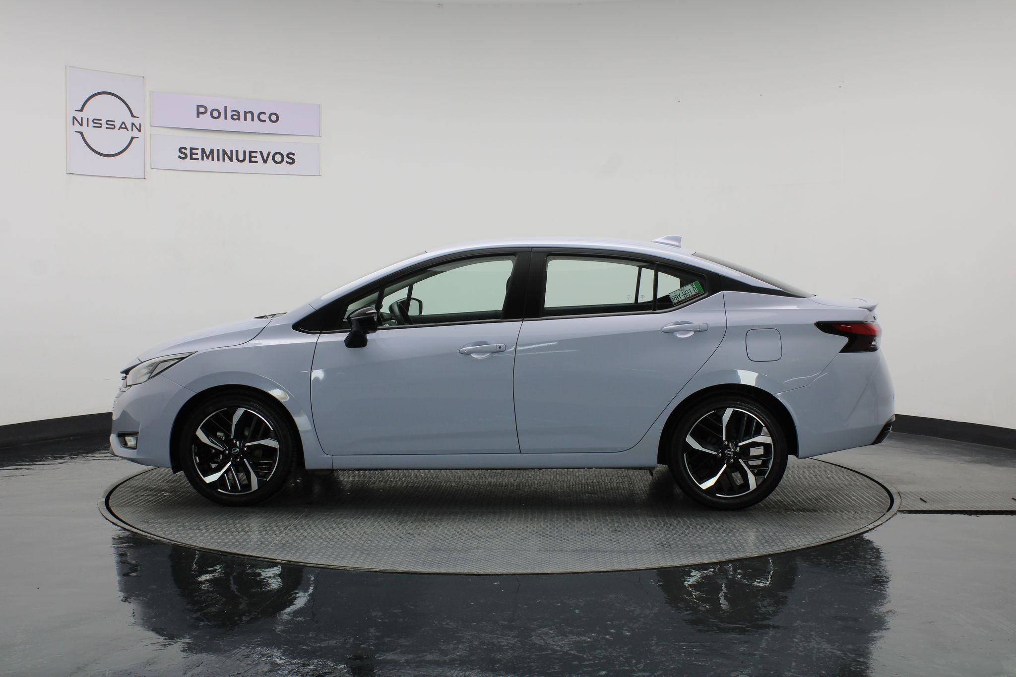 2025 Nissan Versa 1.6 SR At