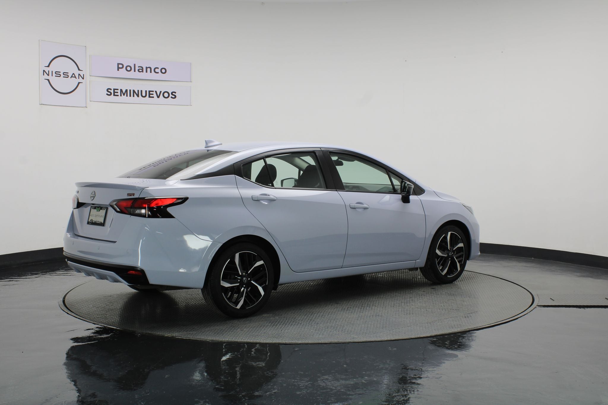 2025 Nissan Versa 1.6 SR At