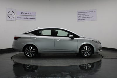 2021 Nissan Versa 1.6 Platinum Piel At
