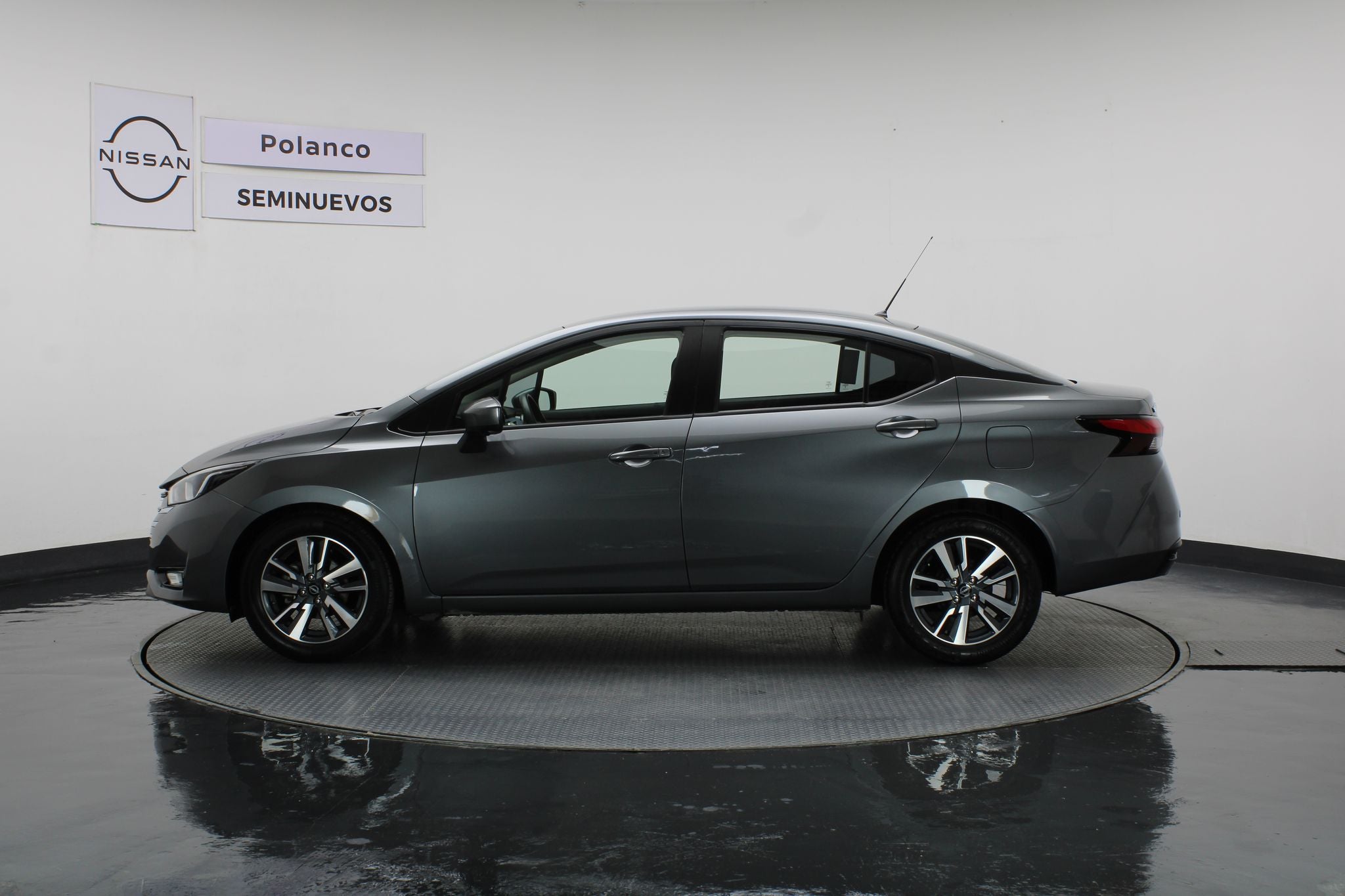 2024 Nissan Versa 1.6 Advance At