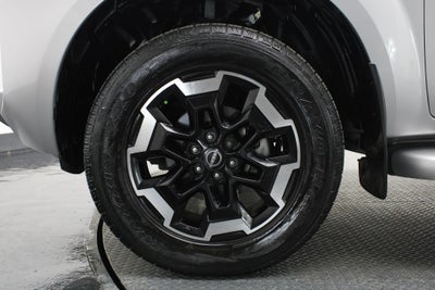 2023 Nissan Frontier 2.5 Le Platinum At