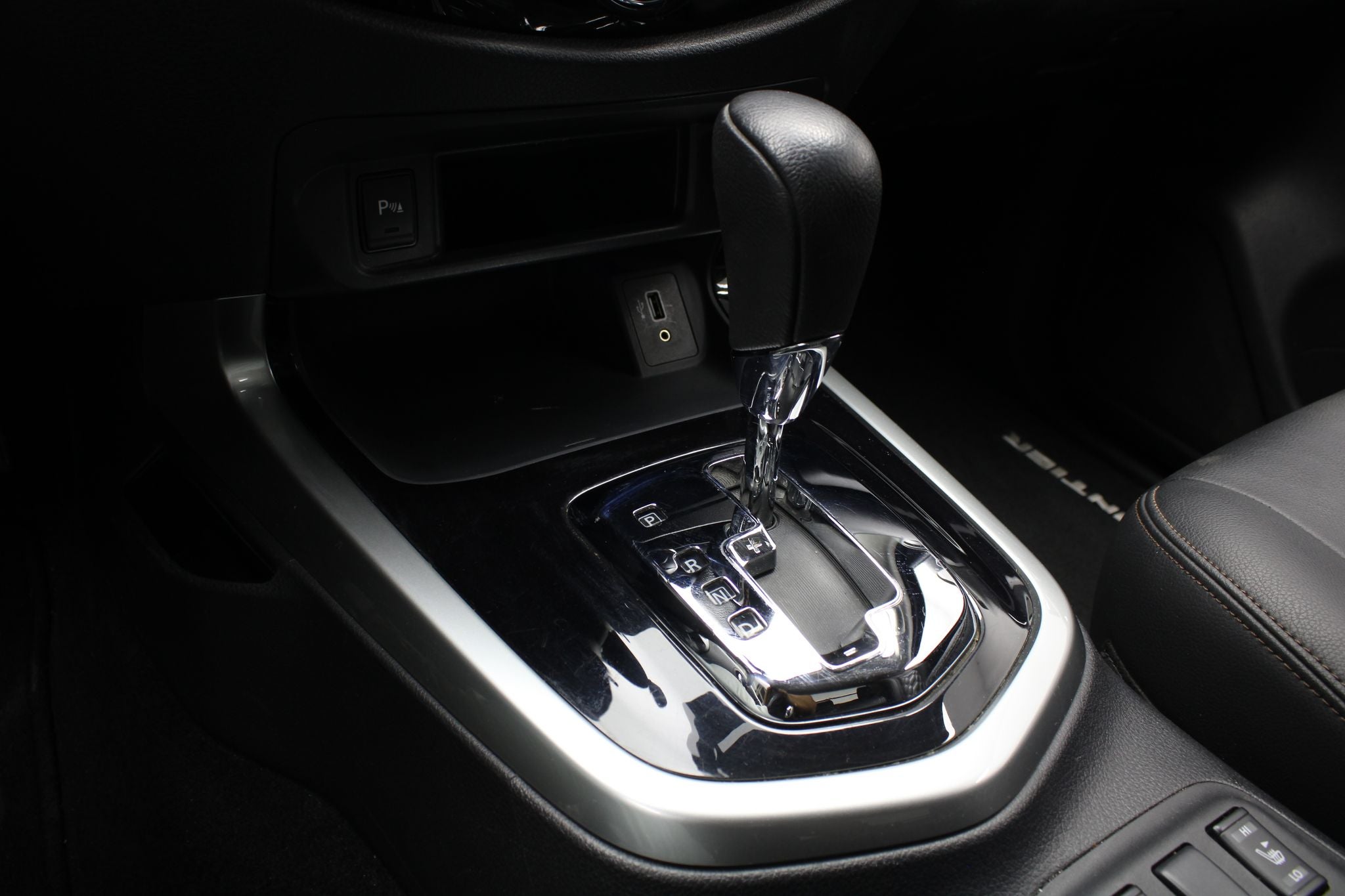 2023 Nissan Frontier 2.5 Le Platinum At