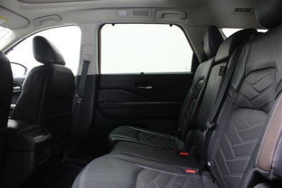 2023 Nissan Pathfinder 3.5 Platinum At