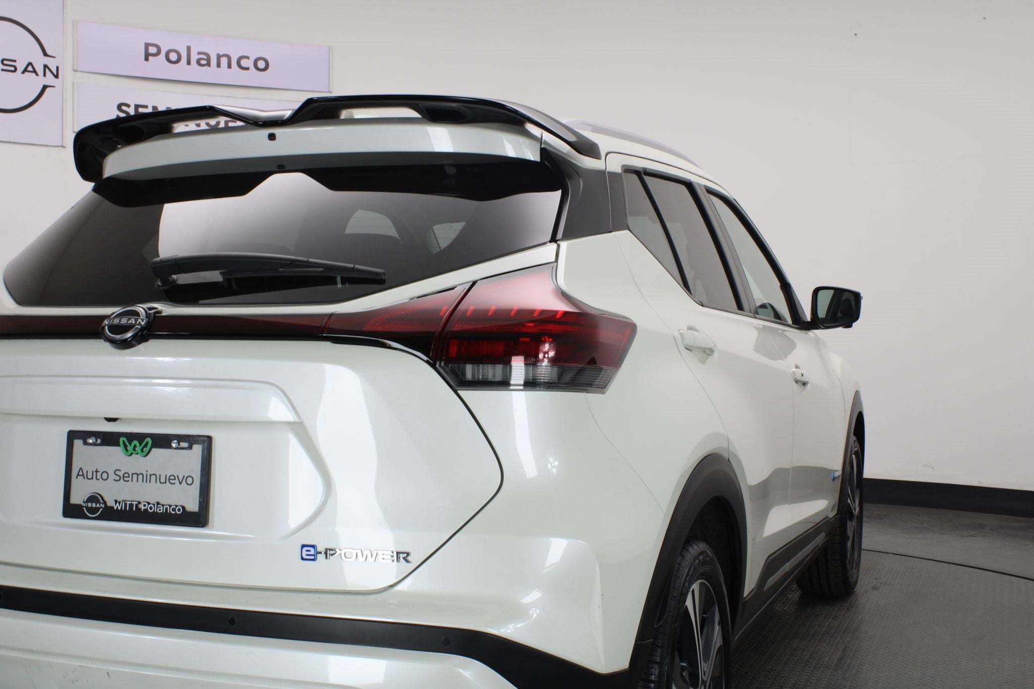 2025 Nissan Kicks E-Power Platinum At