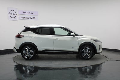 2025 Nissan Kicks E-Power Platinum At