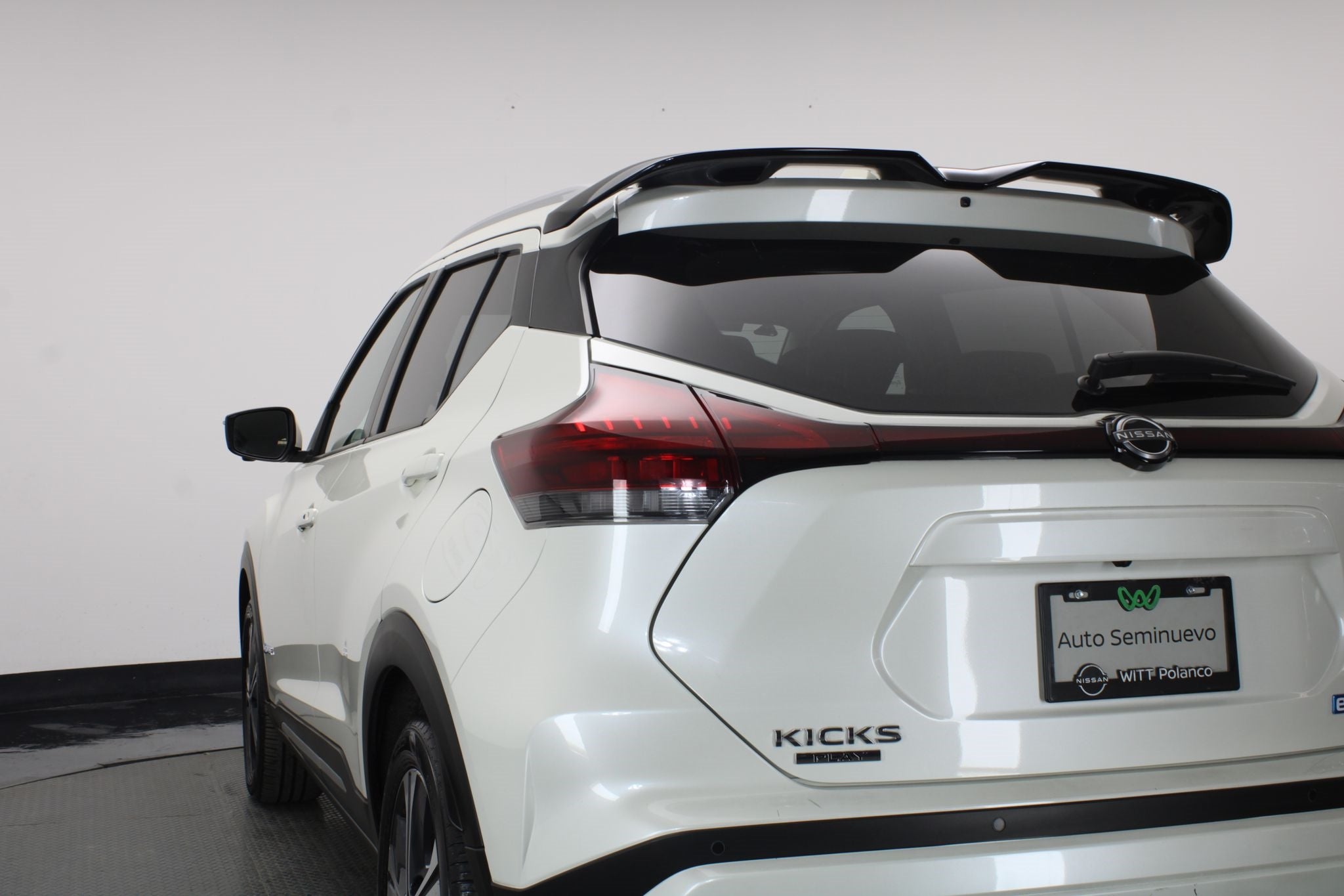 2025 Nissan Kicks E-Power Platinum At