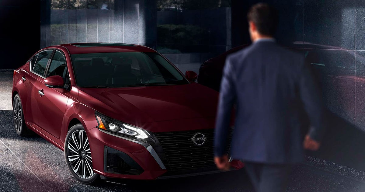 Nissan Altima Exterior4