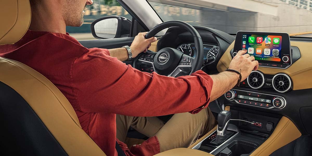 Nissan Sentra Interior1